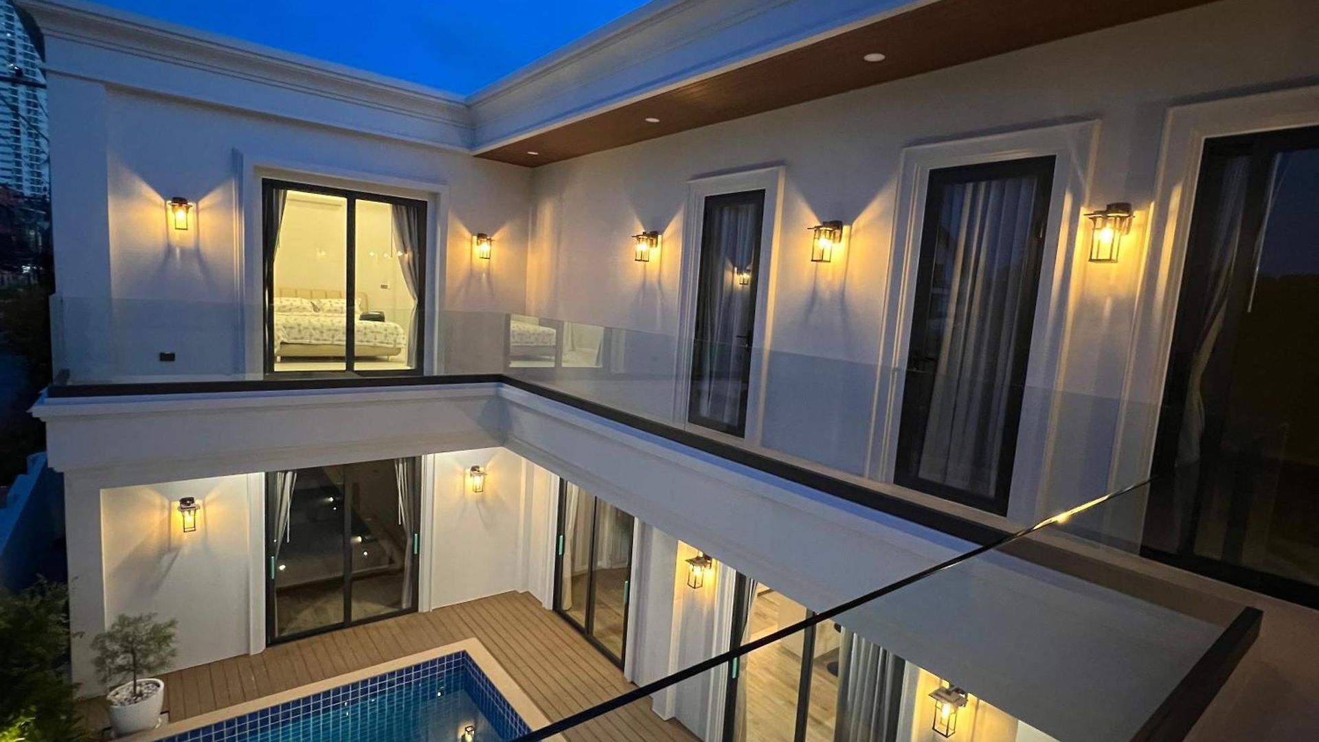 2 Palm Wongamat Villa Pattaya
