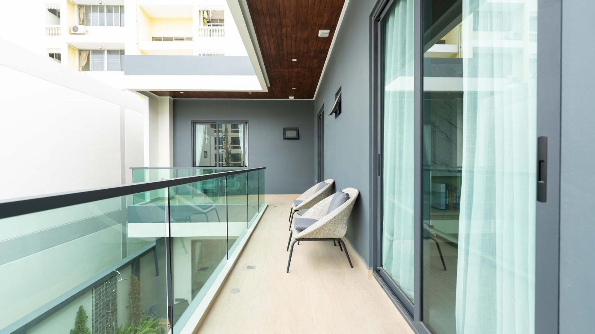 Holiday home Midtown - Pool In *