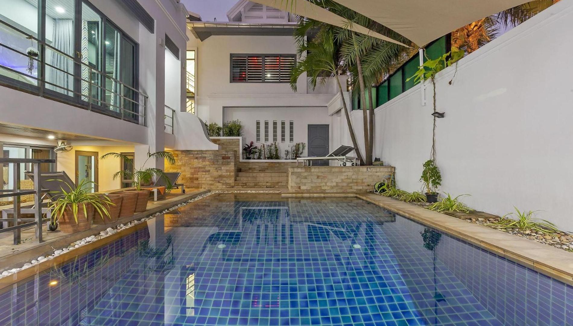 Villa Pratumnak Hill Pool 4br Private Retreat *