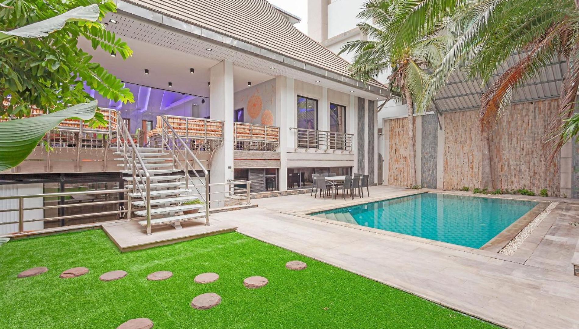 Pratumnak Hill Pool 4br Luxury Estate