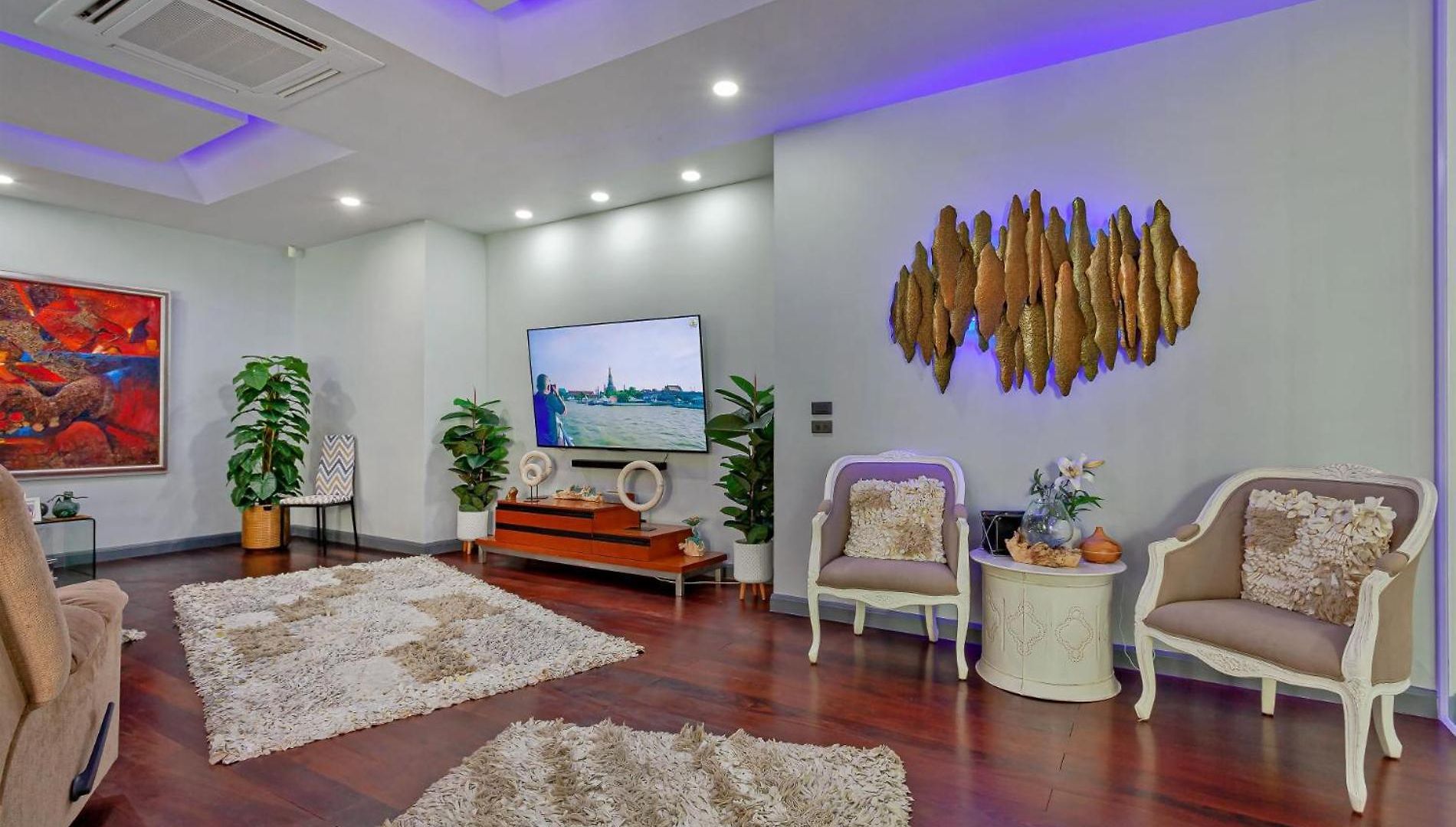 Pratumnak Hill Pool 4br Private Retreat * Pattaya