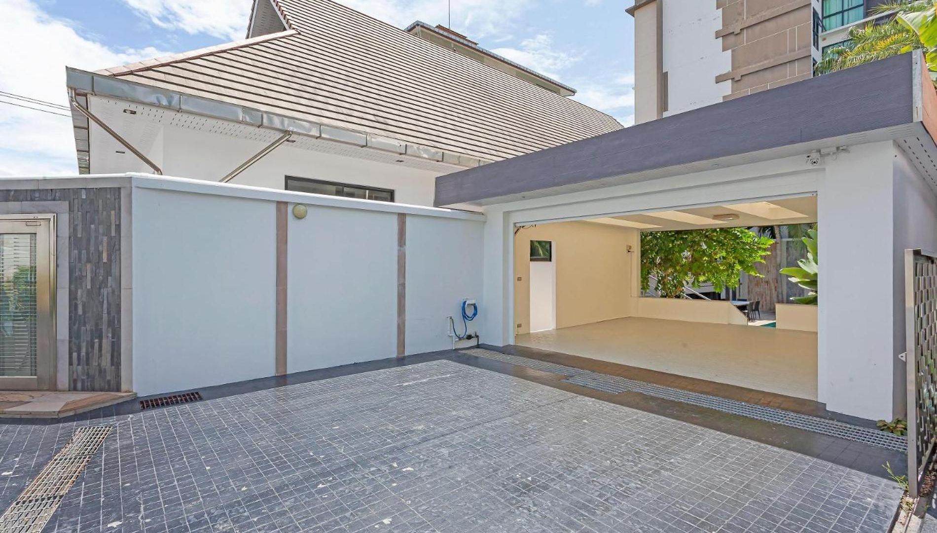 Pratumnak Hill Pool 4br Luxury Estate Villa Pattaya
