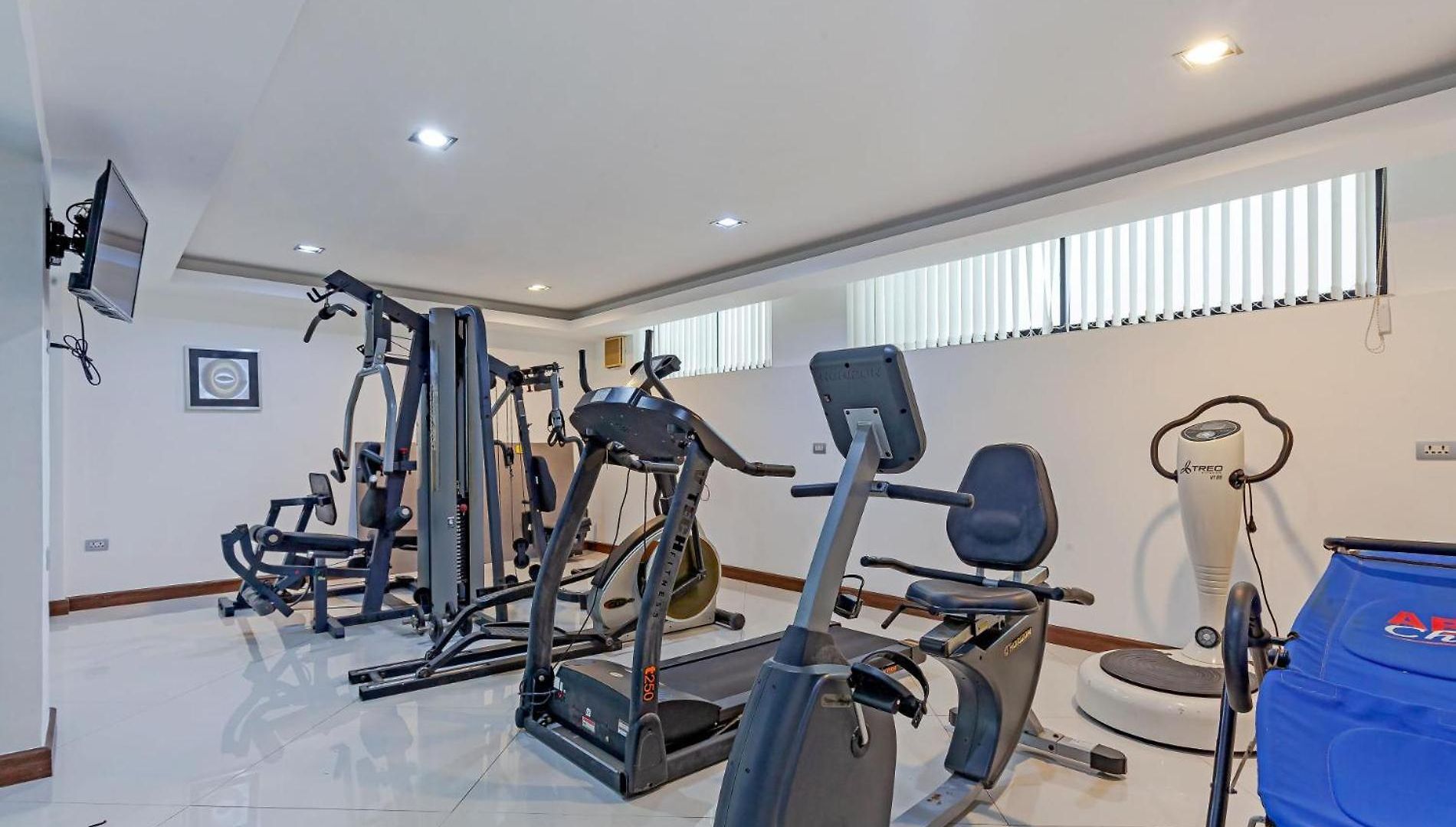 Pratumnak Hill Pool 4br Luxury Estate Villa Pattaya
