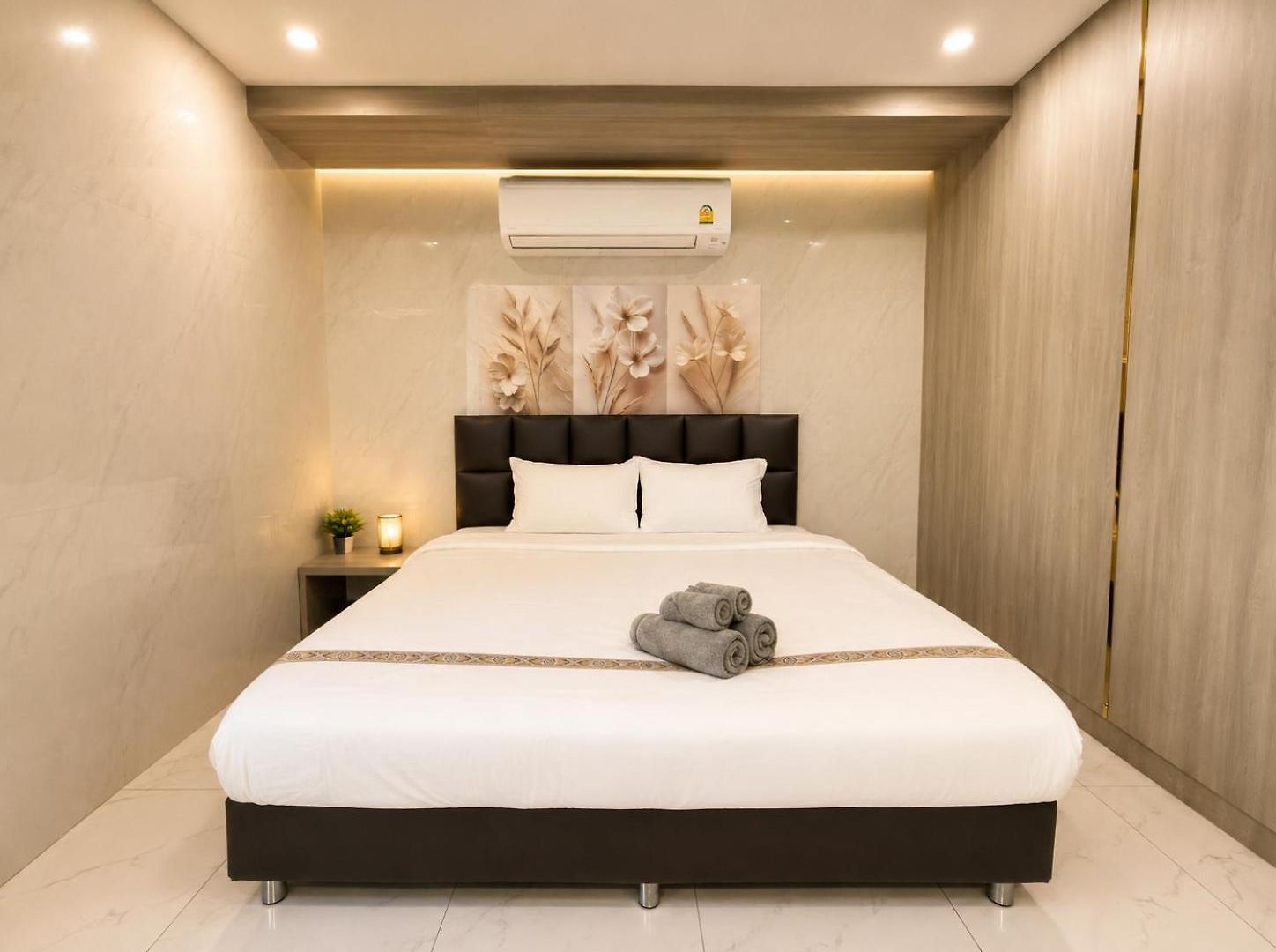Luxury 4bedroom Private Pool In Near The & Terminal 21 Villa Pattaya