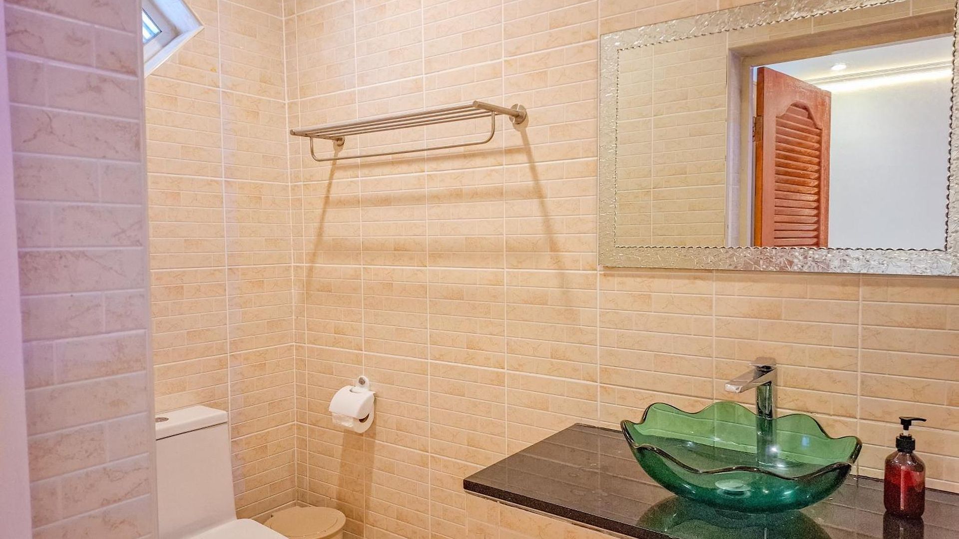 Beachside 4bdr Private Pool For Groups Villa Pattaya