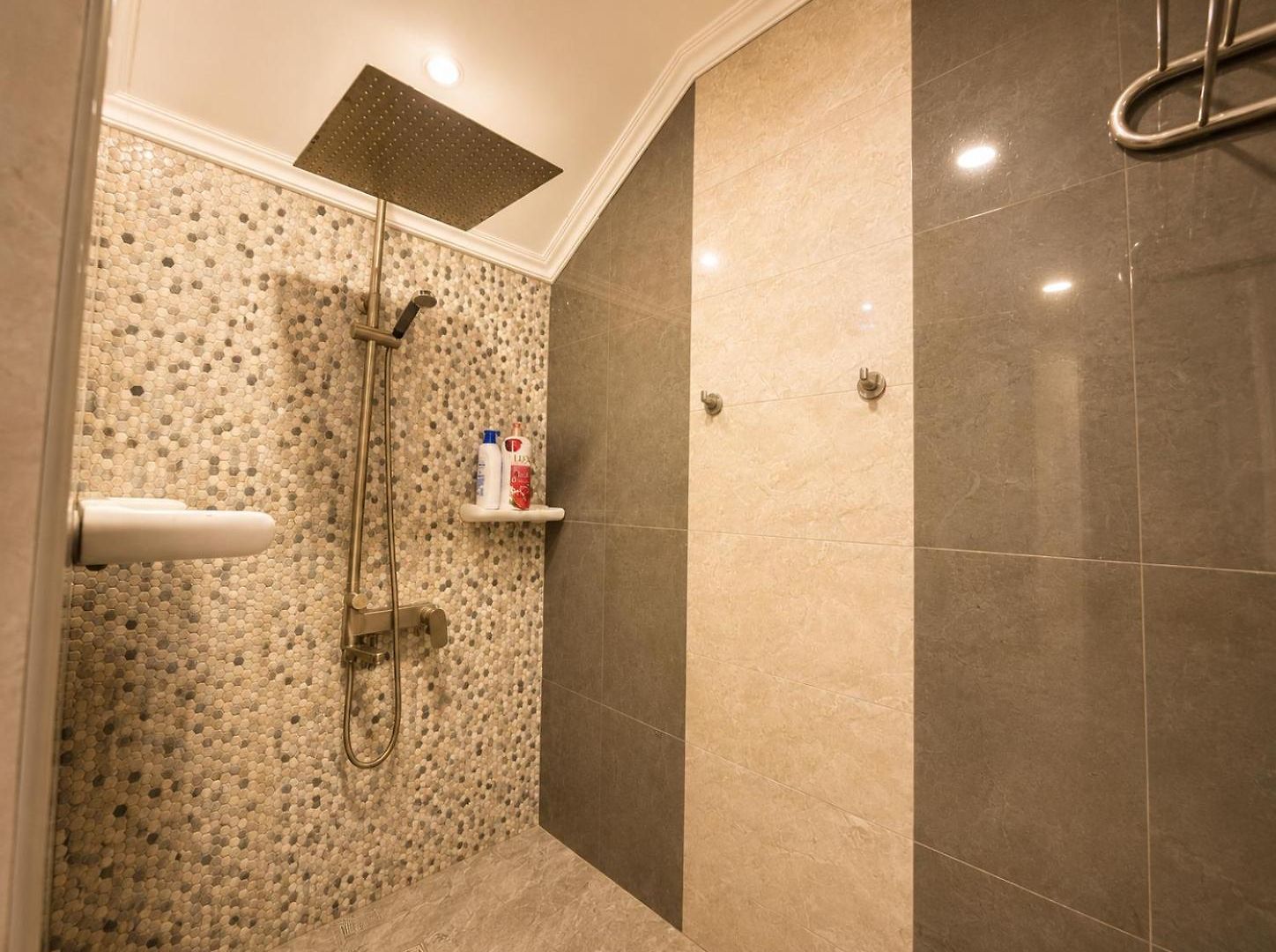 Luxury 4bedroom Private Pool In Near The & Terminal 21