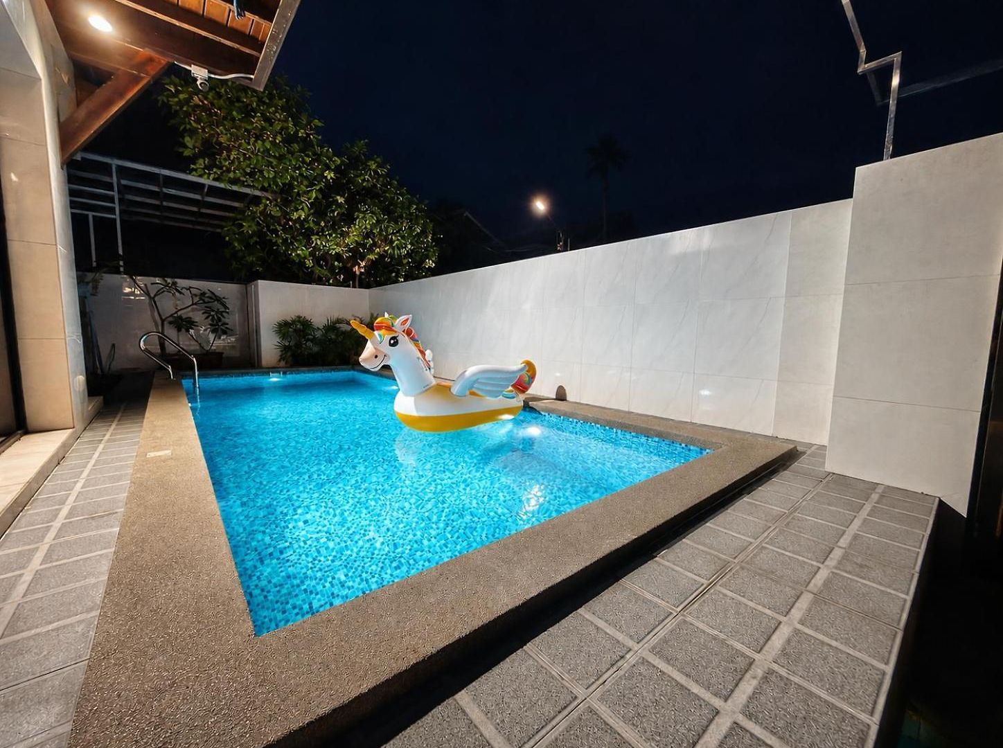 Luxury 4bedroom Private Pool In Near The & Terminal 21 * Pattaya