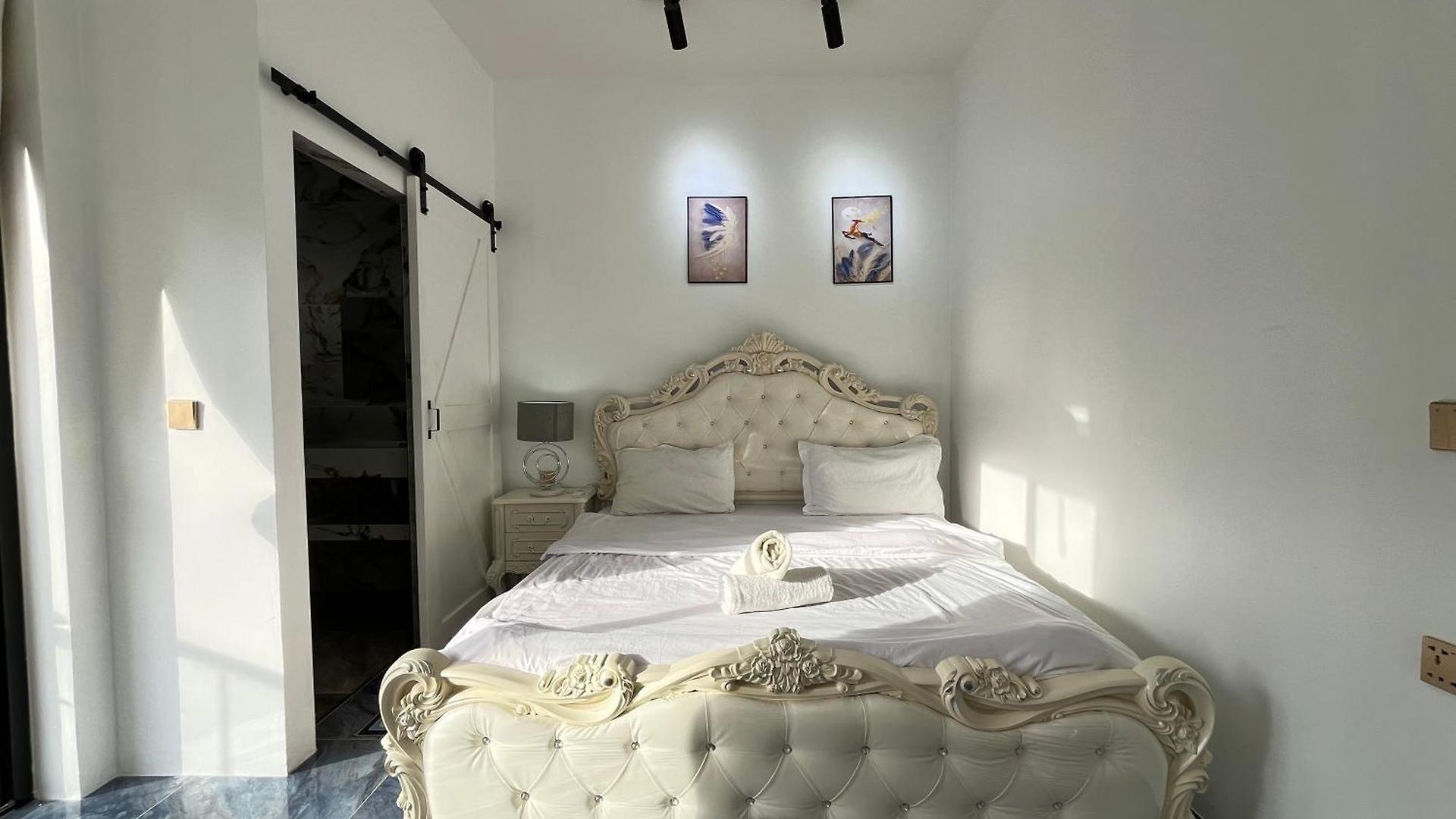 Lovely Pool Villa, 9 Bedroom Snooker,bbq Villa *