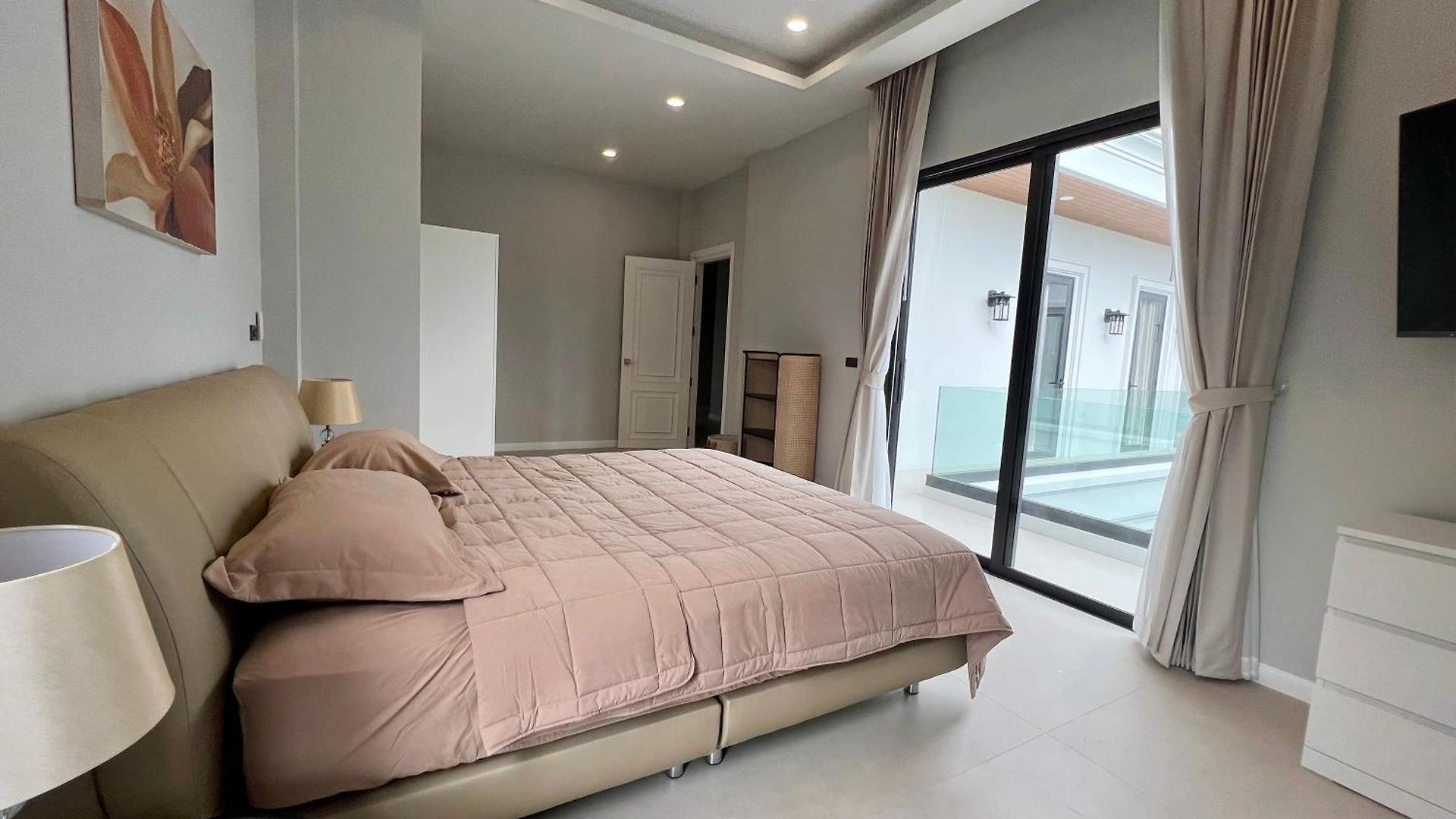 2 Palm Wongamat Pattaya