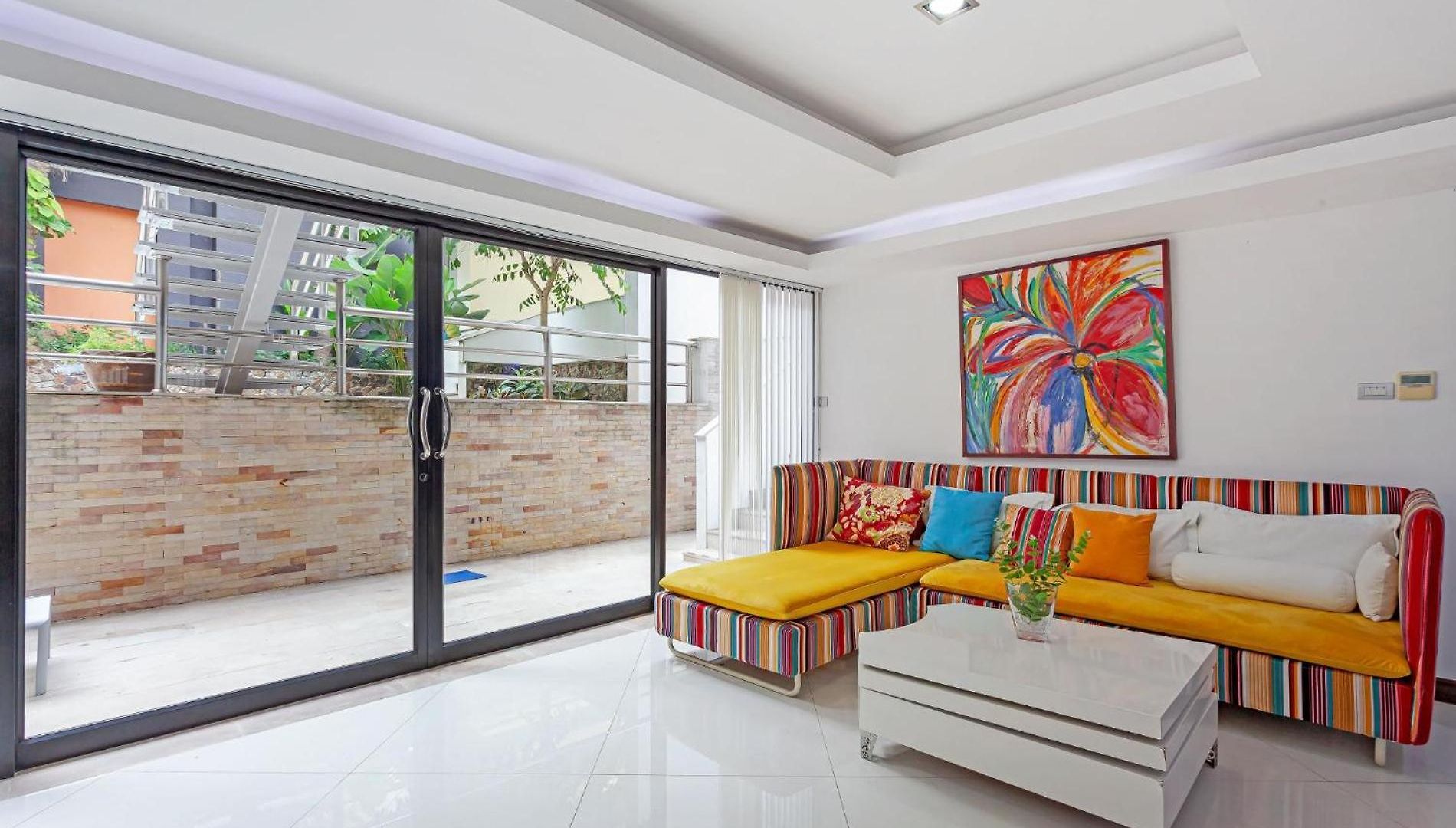 Villa Pratumnak Hill Pool 4br Luxury Estate