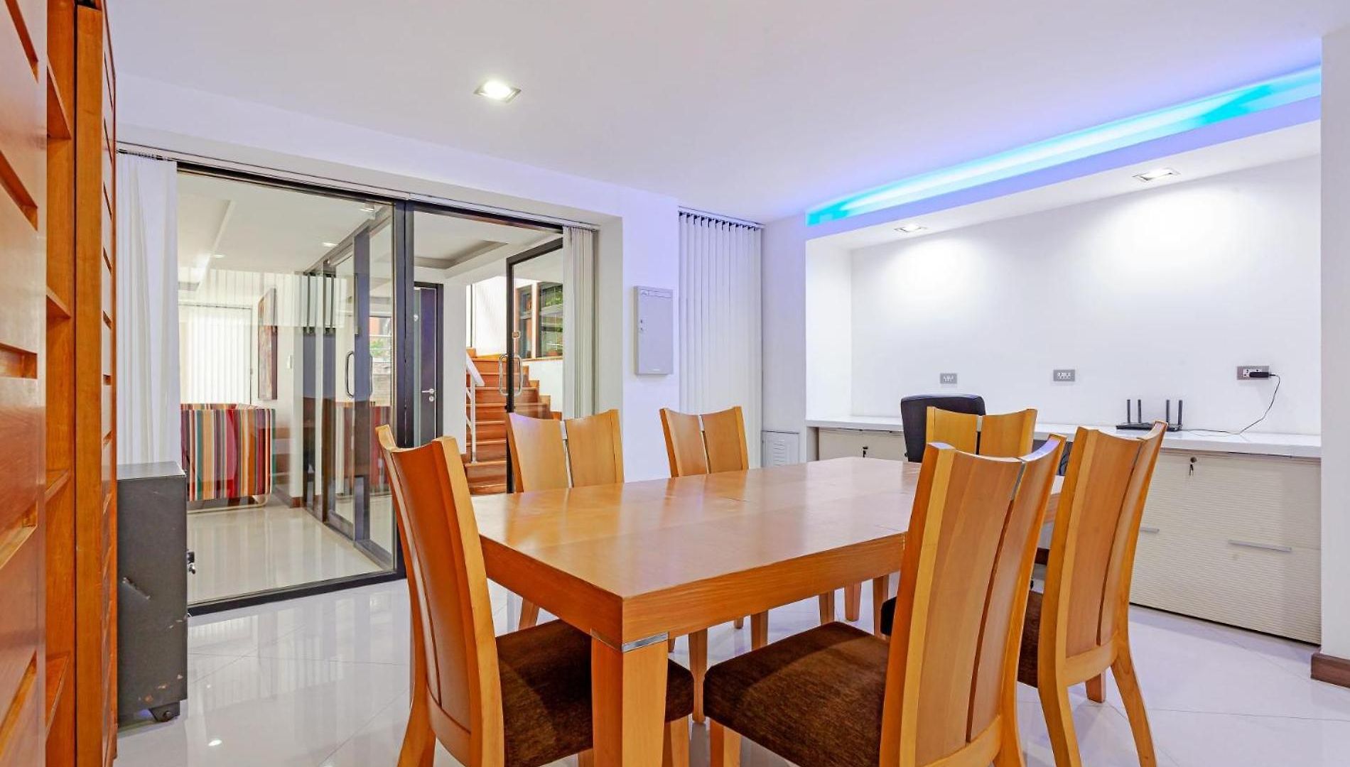 Pratumnak Hill Pool 4br Luxury Estate * Pattaya
