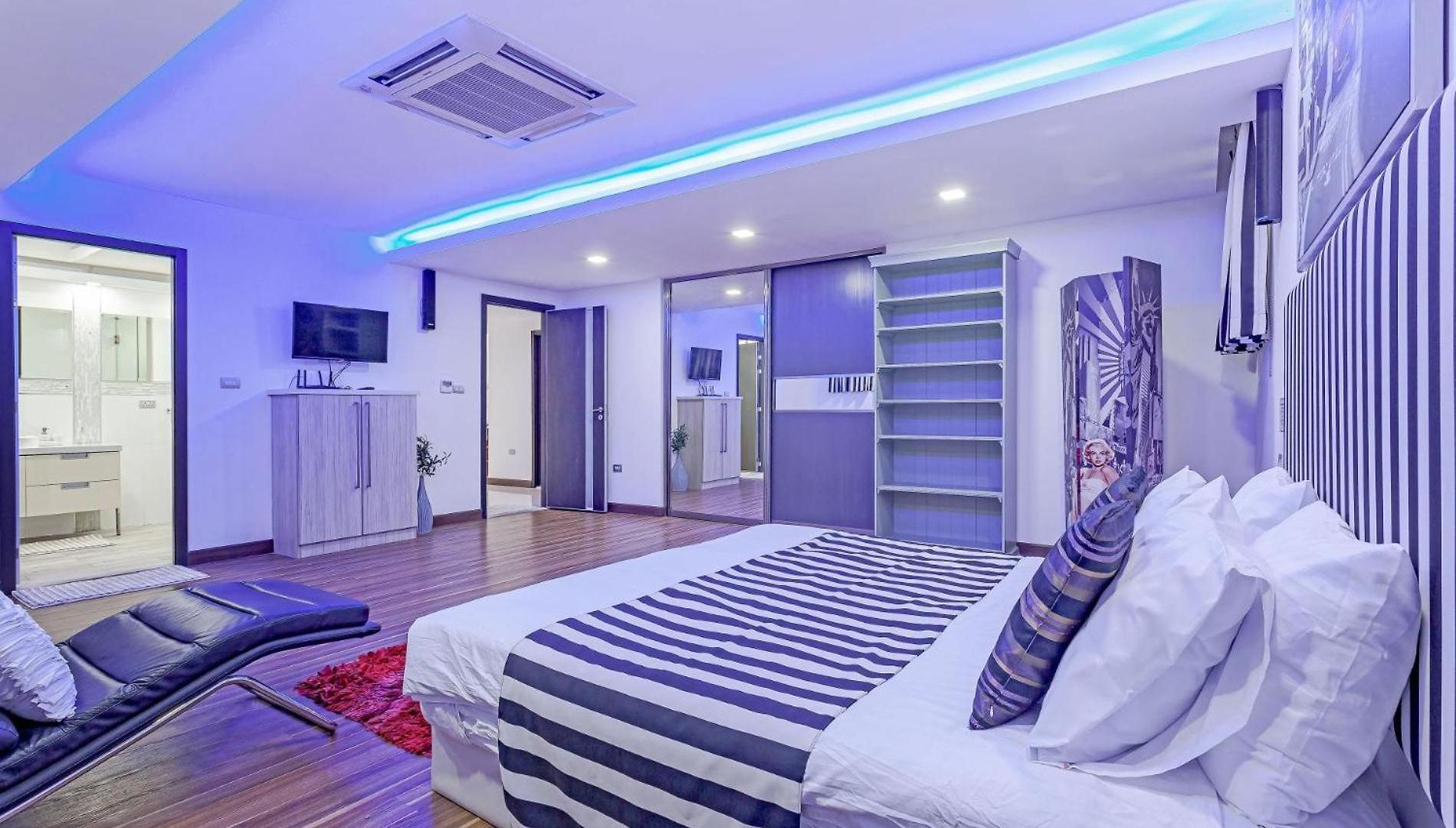 Pratumnak Hill Pool 4br Luxury Estate Pattaya