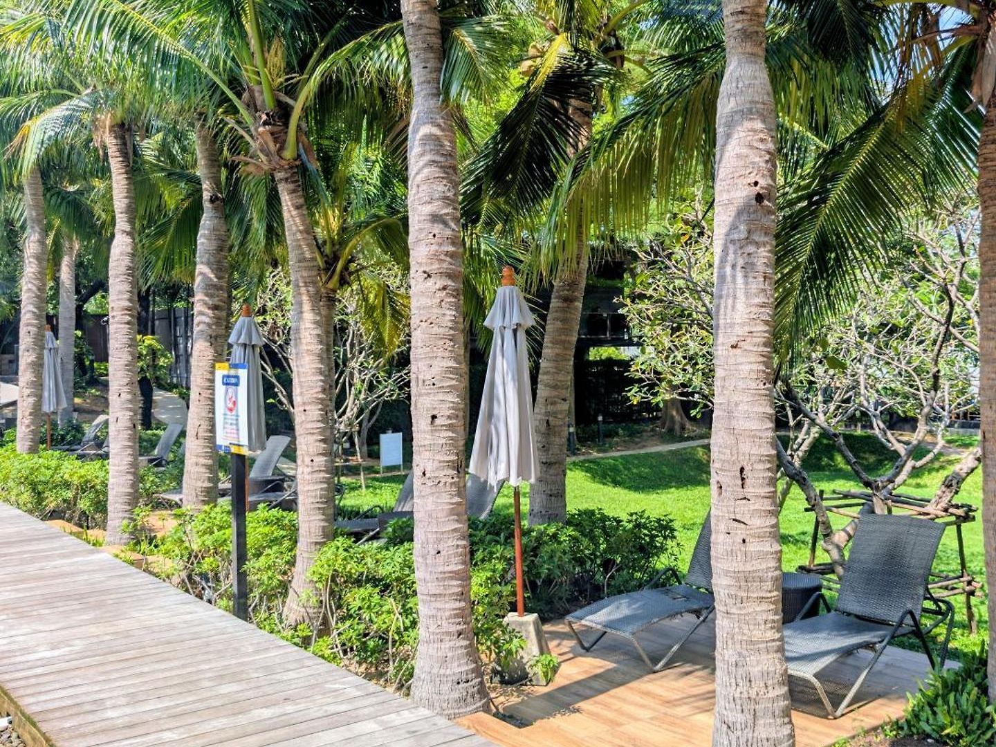 Unixx Seaview Apartment