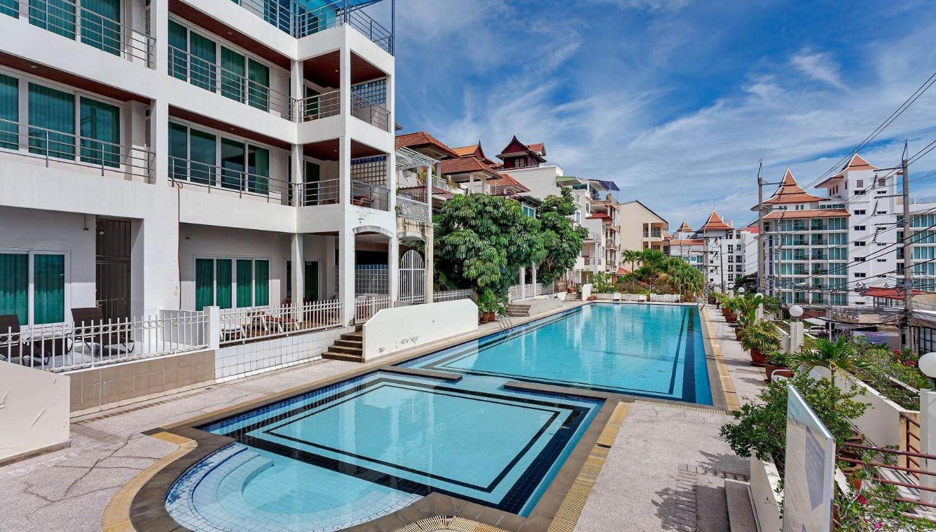 Apartment Pratumnak Hill Penthouse 2br Sea View Pattaya