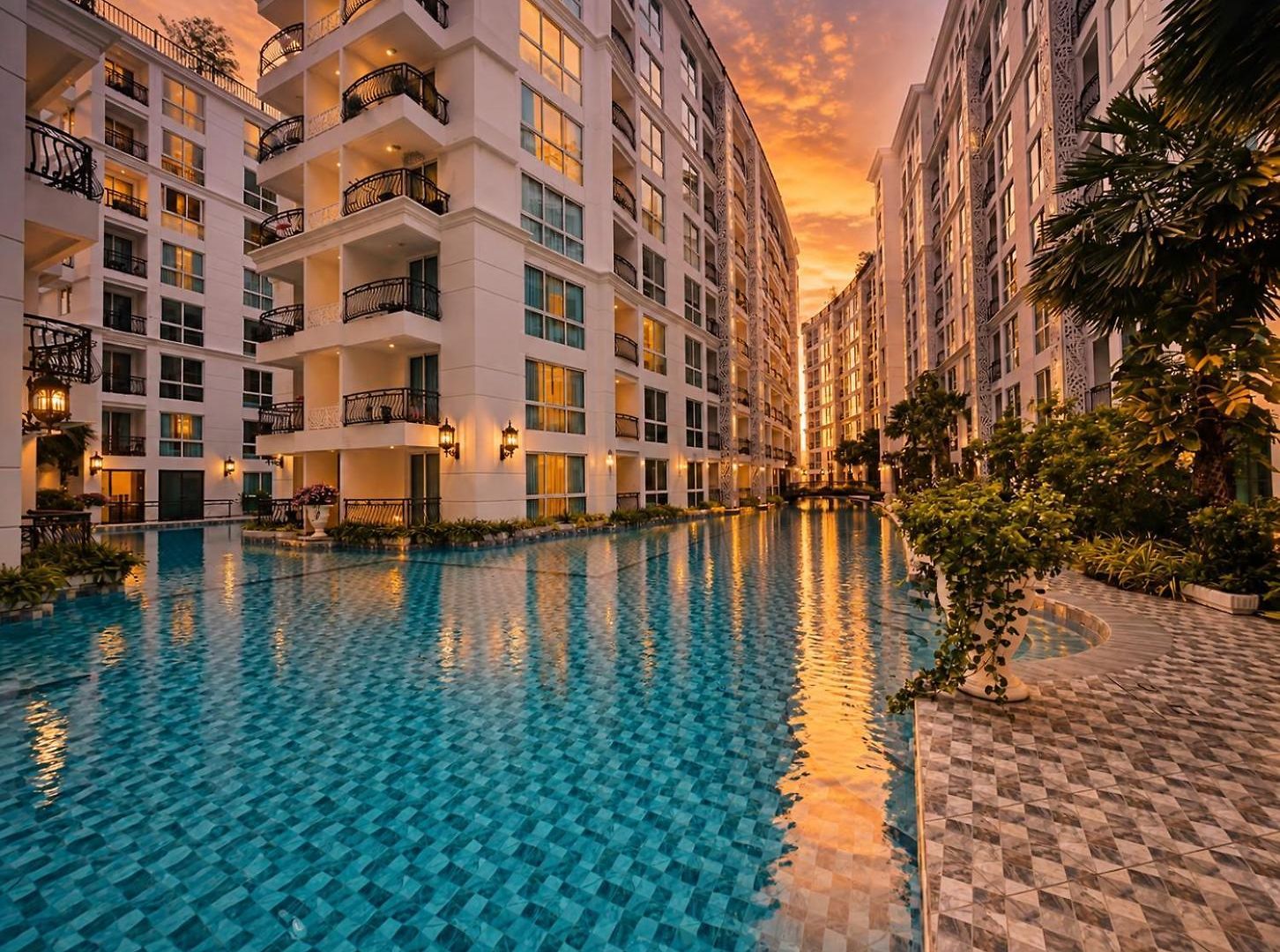 Olympus Garden Pool View