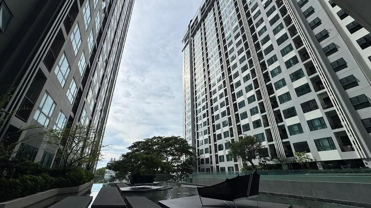 The Base By Navnil Homes Apartment *
