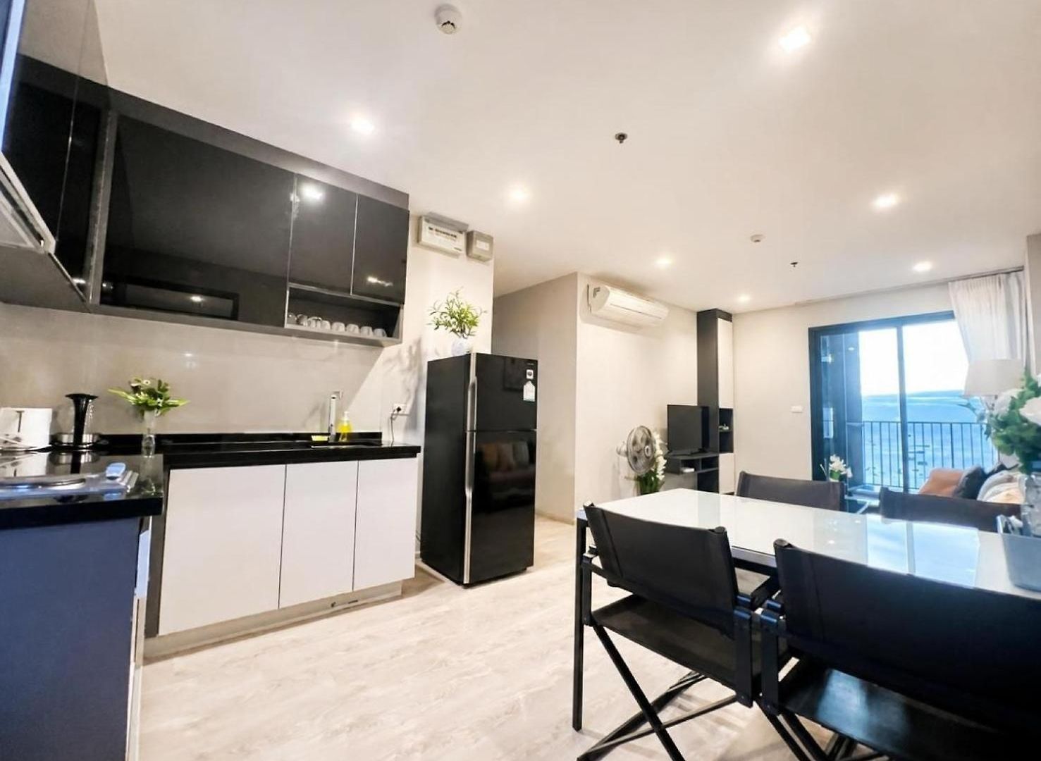 Apartment Sea View 2 Bed Location *