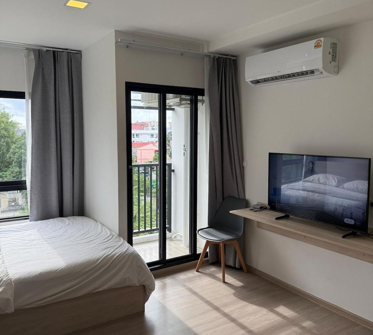 Cozy And Comfortable For Couples Apartment *