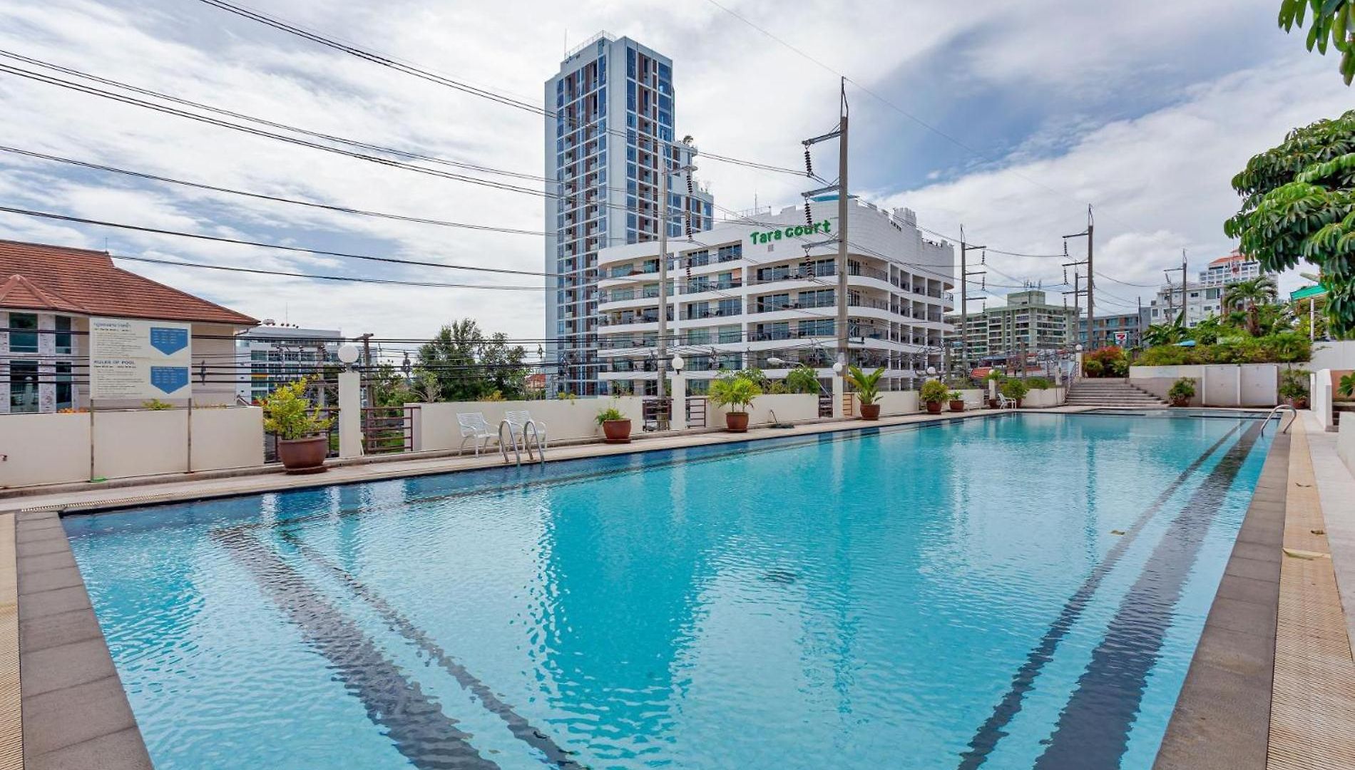 Pratumnak Hill Penthouse 2br Sea View Apartment