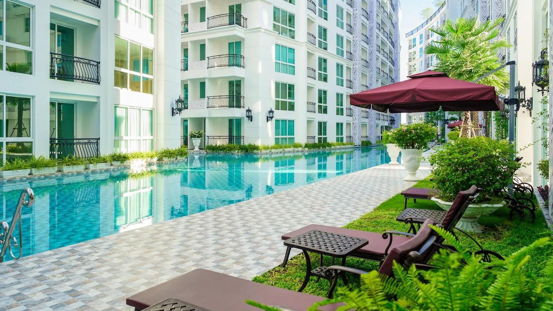 Apartment Olympus Garden Pool View