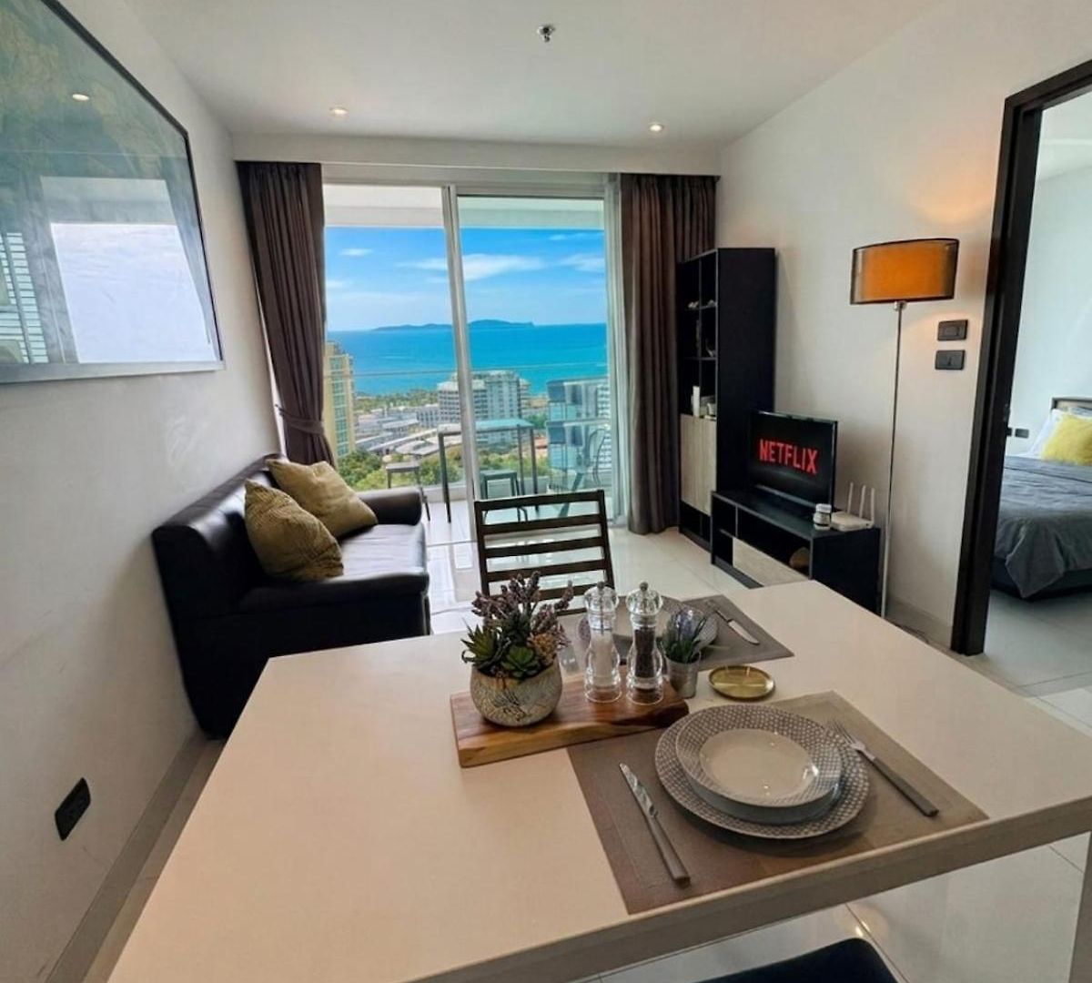 Sky - Sea View One Bedroom Jomtien Included Apartment Pattaya