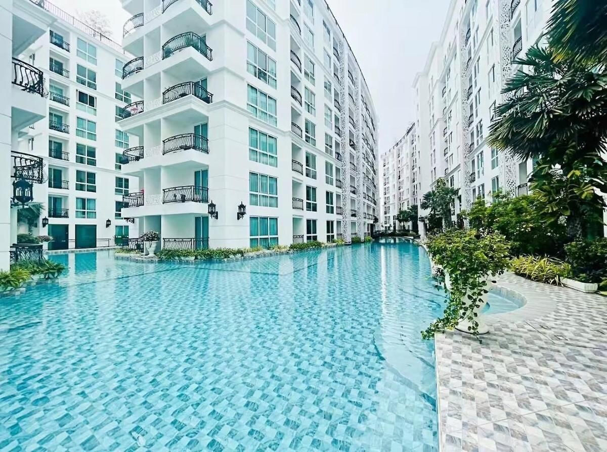 Olympus Garden Pool View Apartment *
