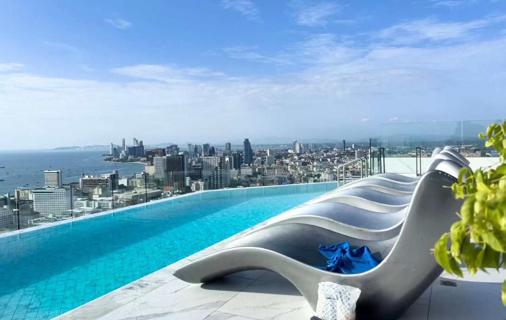 Apartment 市中心高端公寓arcadia Millennium Tower Pattaya