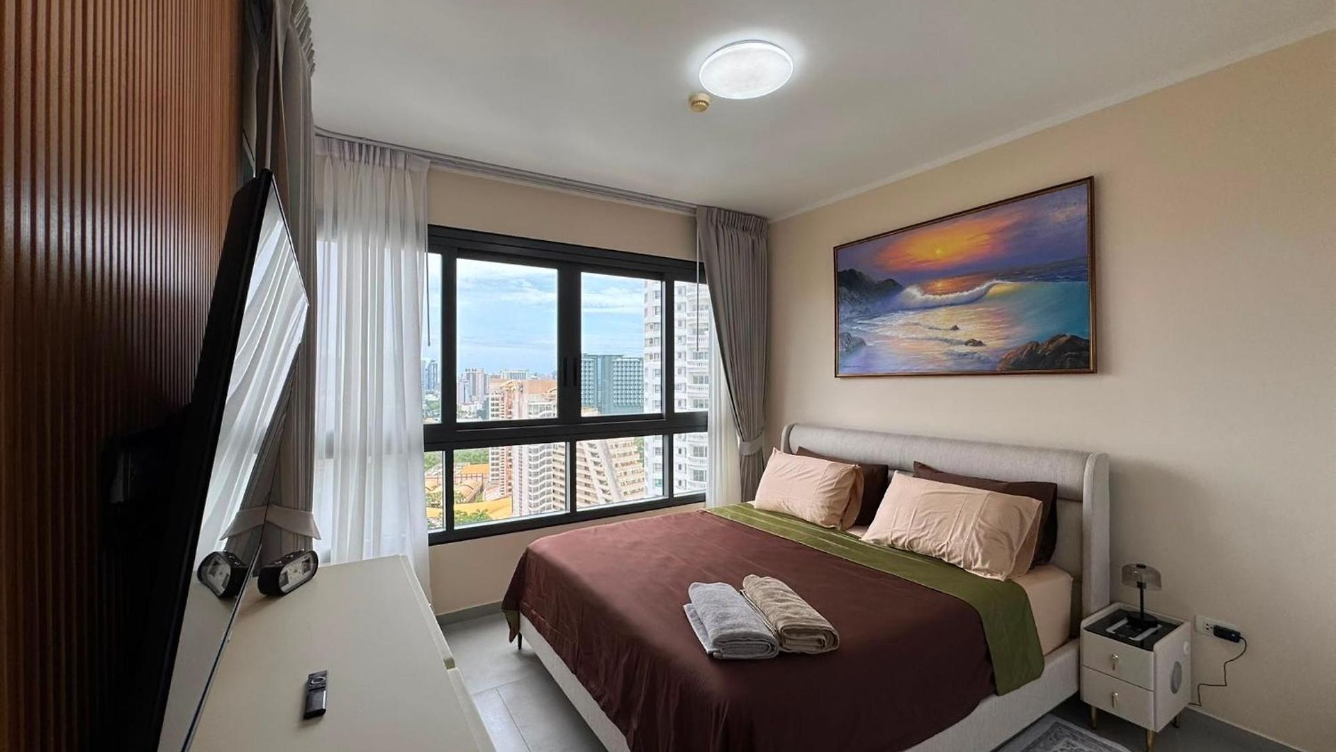 Zire Wongamat Apartment *