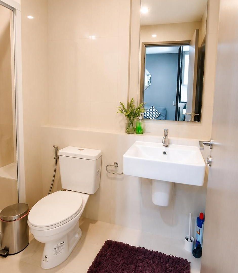Apartment With Rooftop Pool At Excellent Location