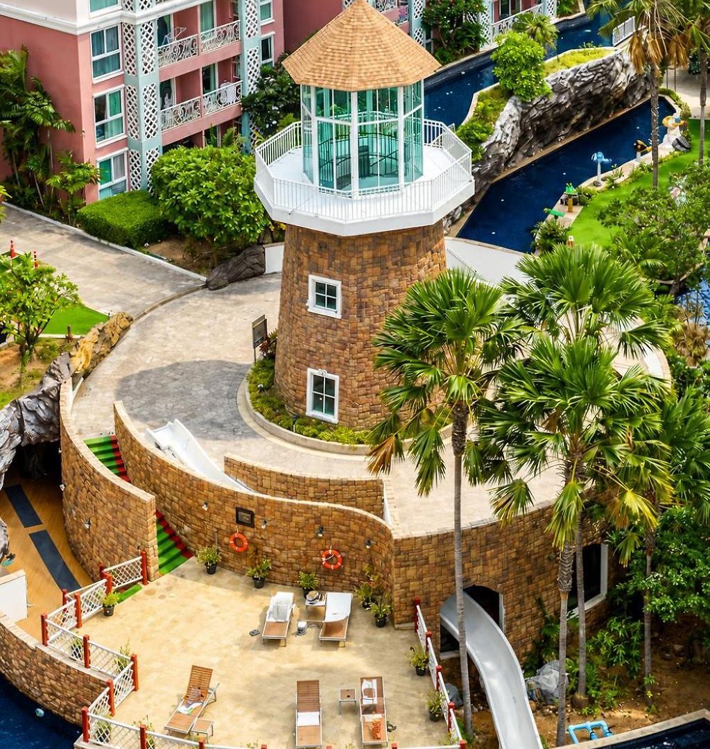 The Grande Caribbean Apartment *