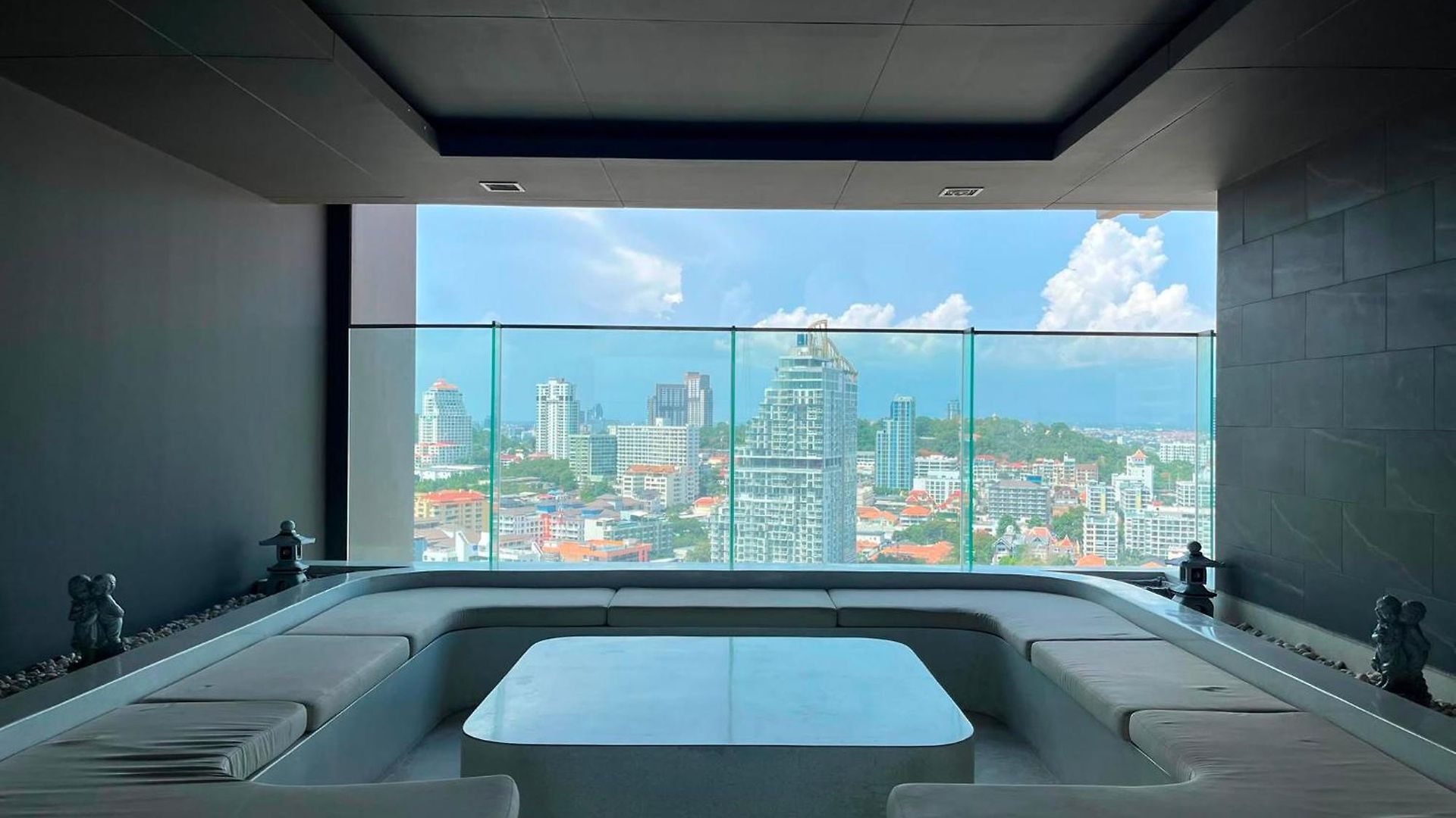 The Panora - Washing Machine Apartment *