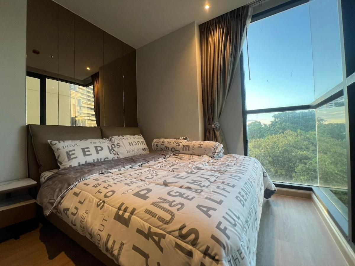 2 Bed Rare Unit With Bath Tub Sea View Apartment *
