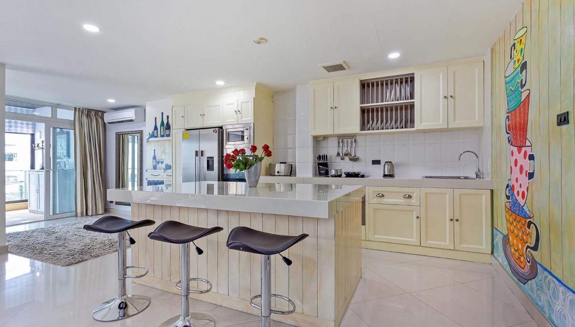 Apartment Pratumnak Hill Penthouse 2br Sea View Pattaya