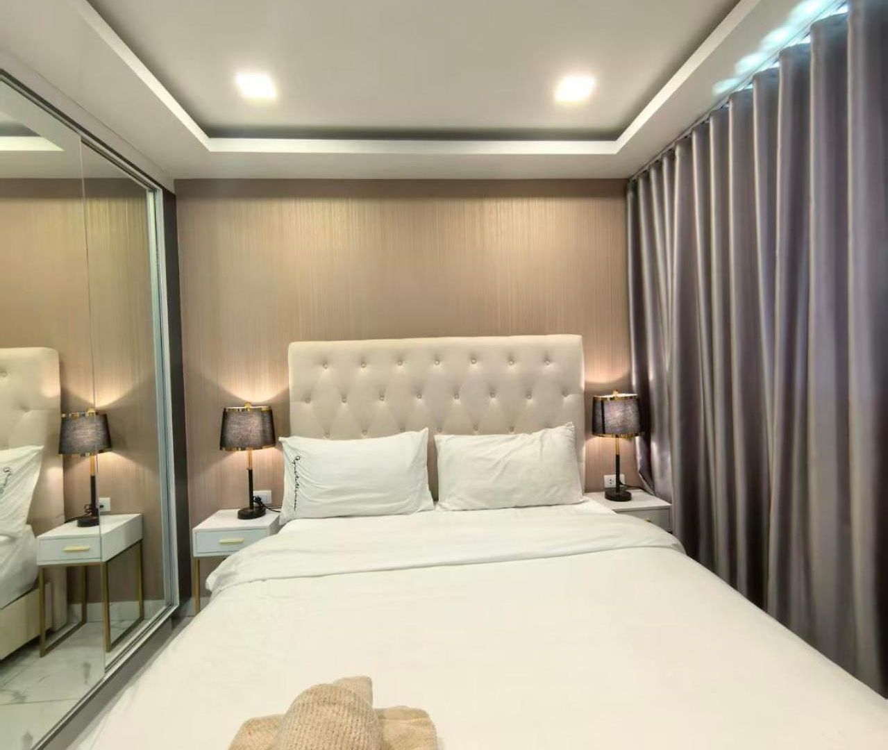 Apartment 市中心高端公寓arcadia Millennium Tower