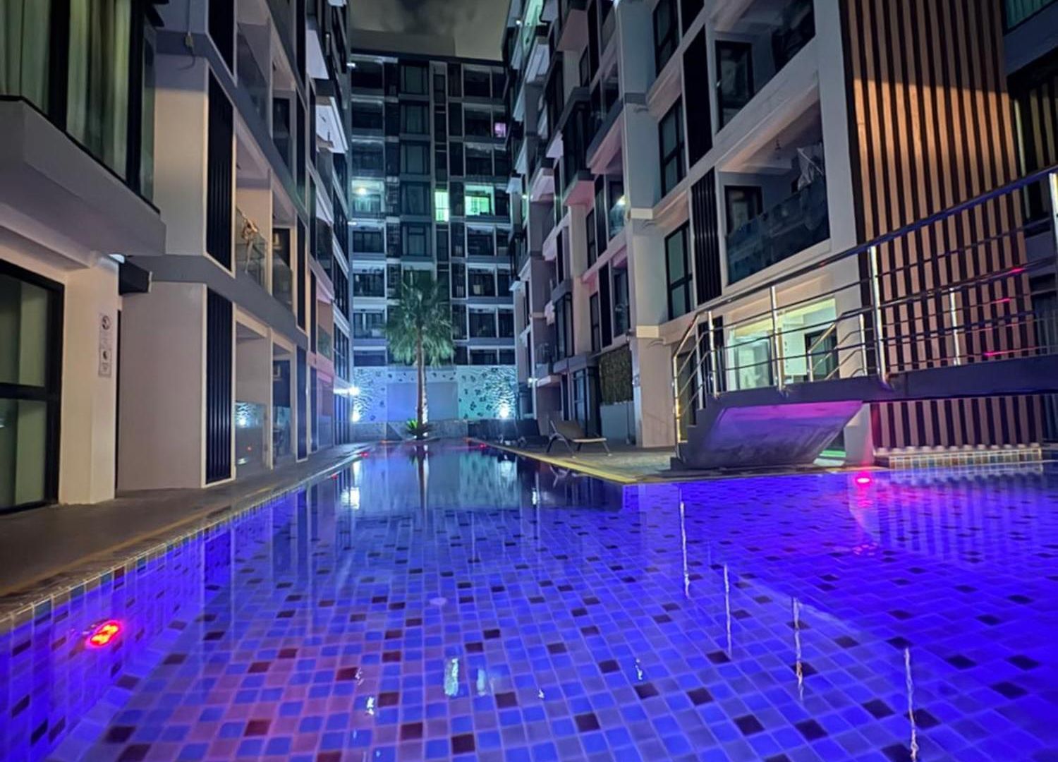 двухкомнатная на пратамнаке Apartment *