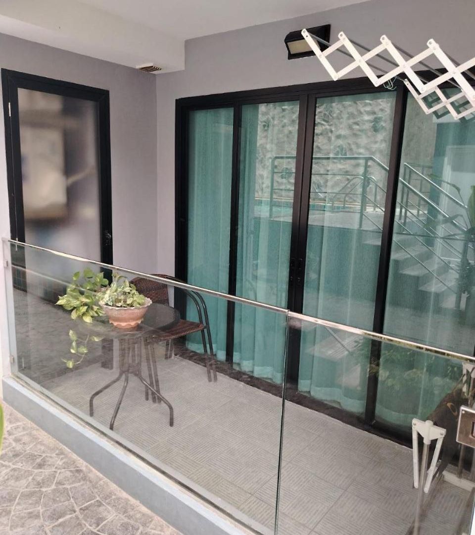 Apartment двухкомнатная на пратамнаке