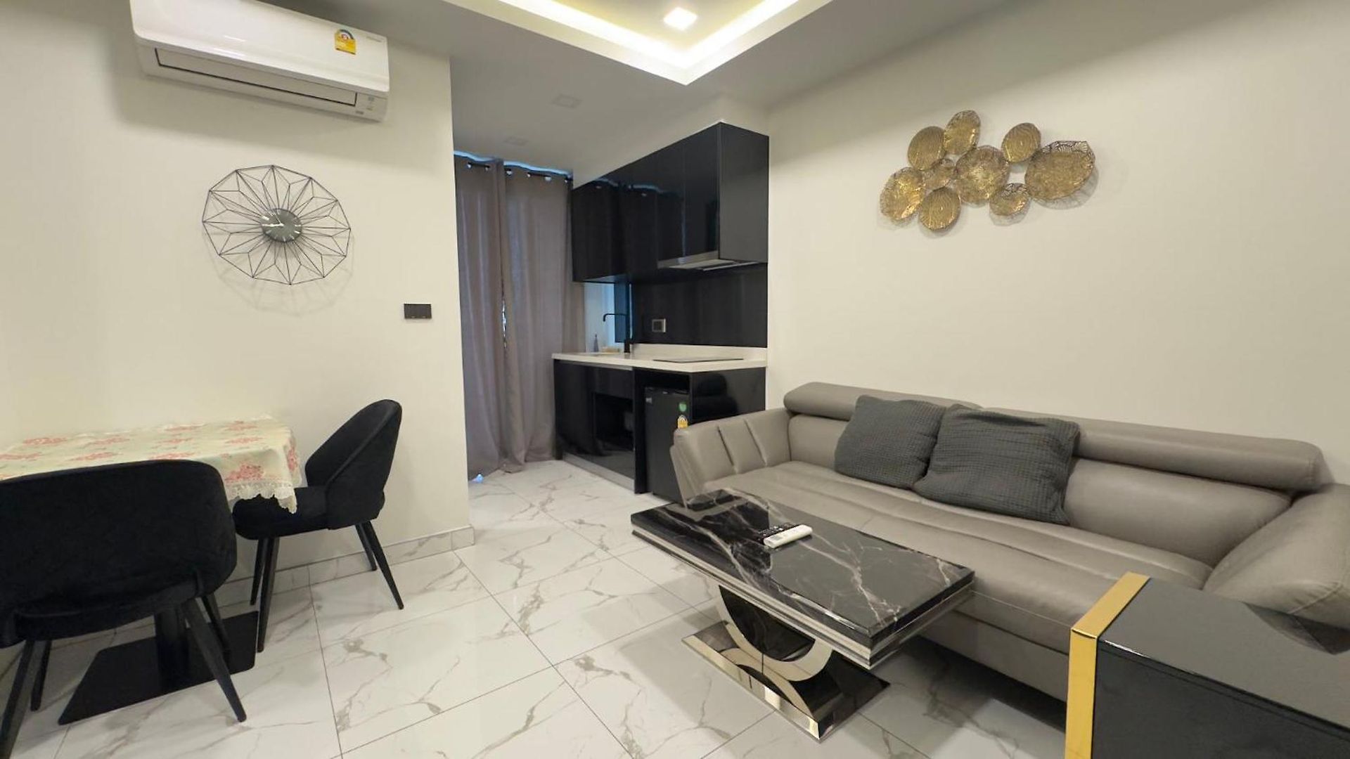 Arcadia Millennium Tower Apartment