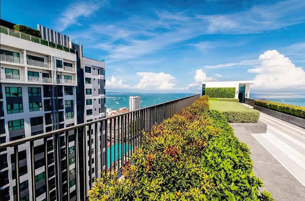 Sea View 2 Bed Good Location