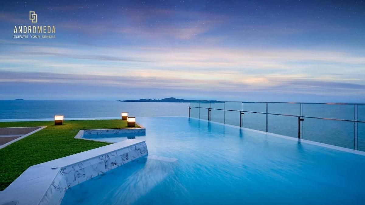 2 Bed Rare Unit With Bath Tub Sea View Apartment