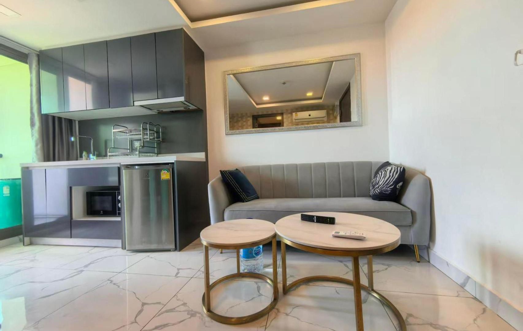 市中心高端公寓arcadia Millennium Tower Apartment *