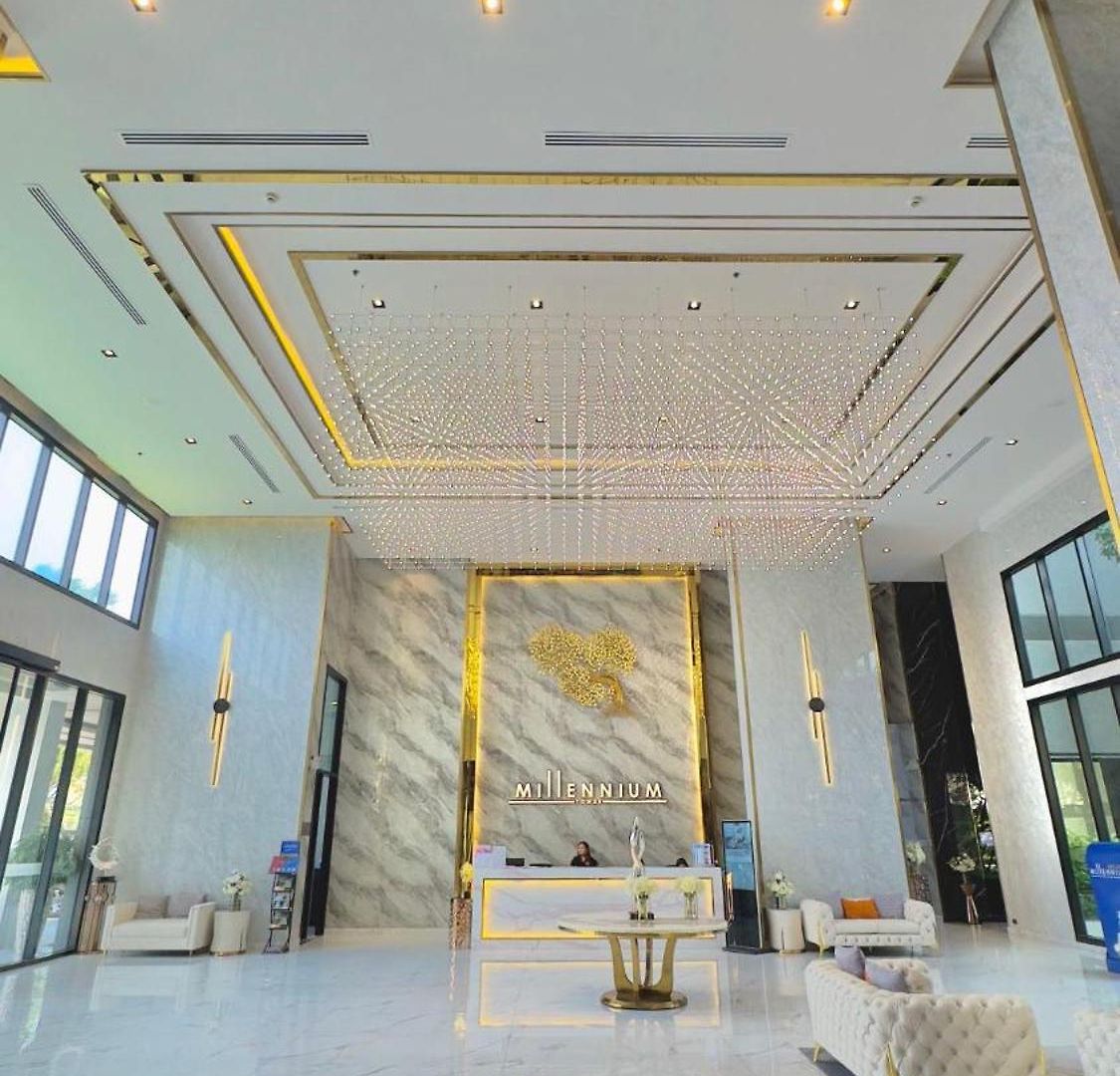 Arcadia Millennium Tower Apartment