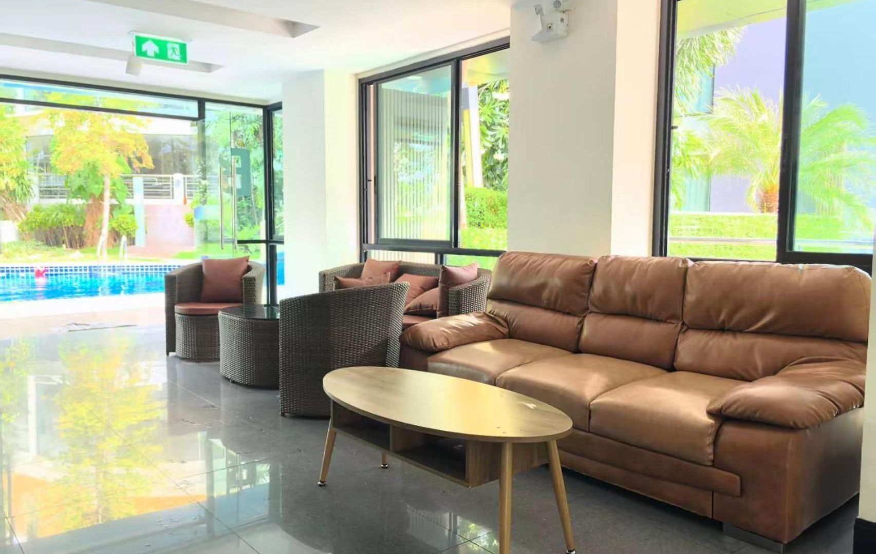 泰式风格水系森林公寓dusit Grand Park * Pattaya