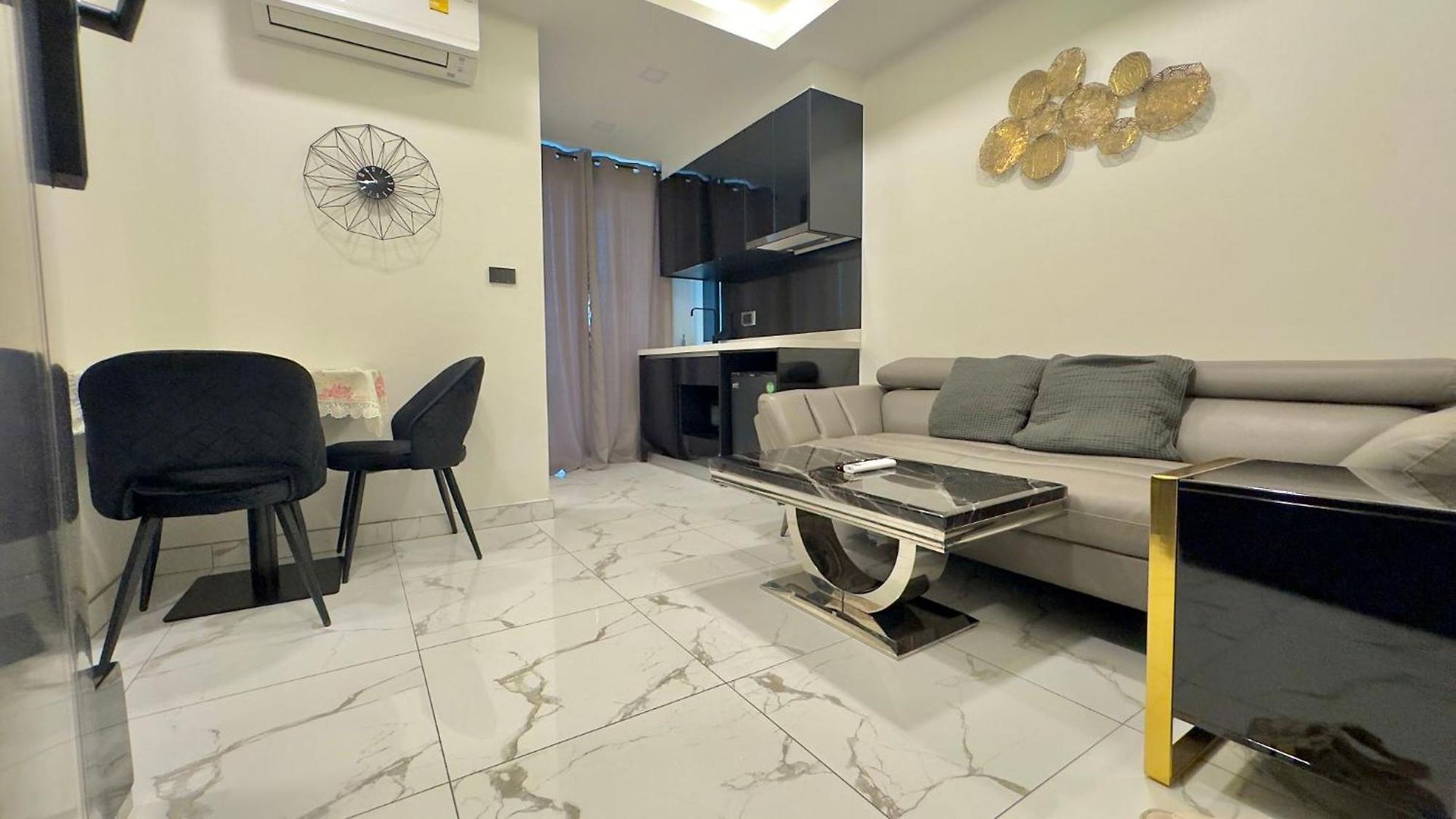 Arcadia Millennium Tower Apartment