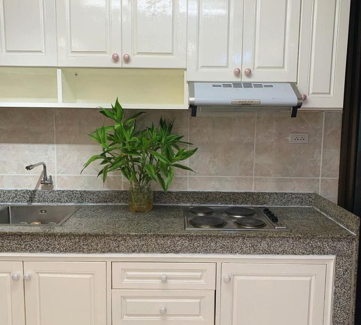 Tai Center Apartment *