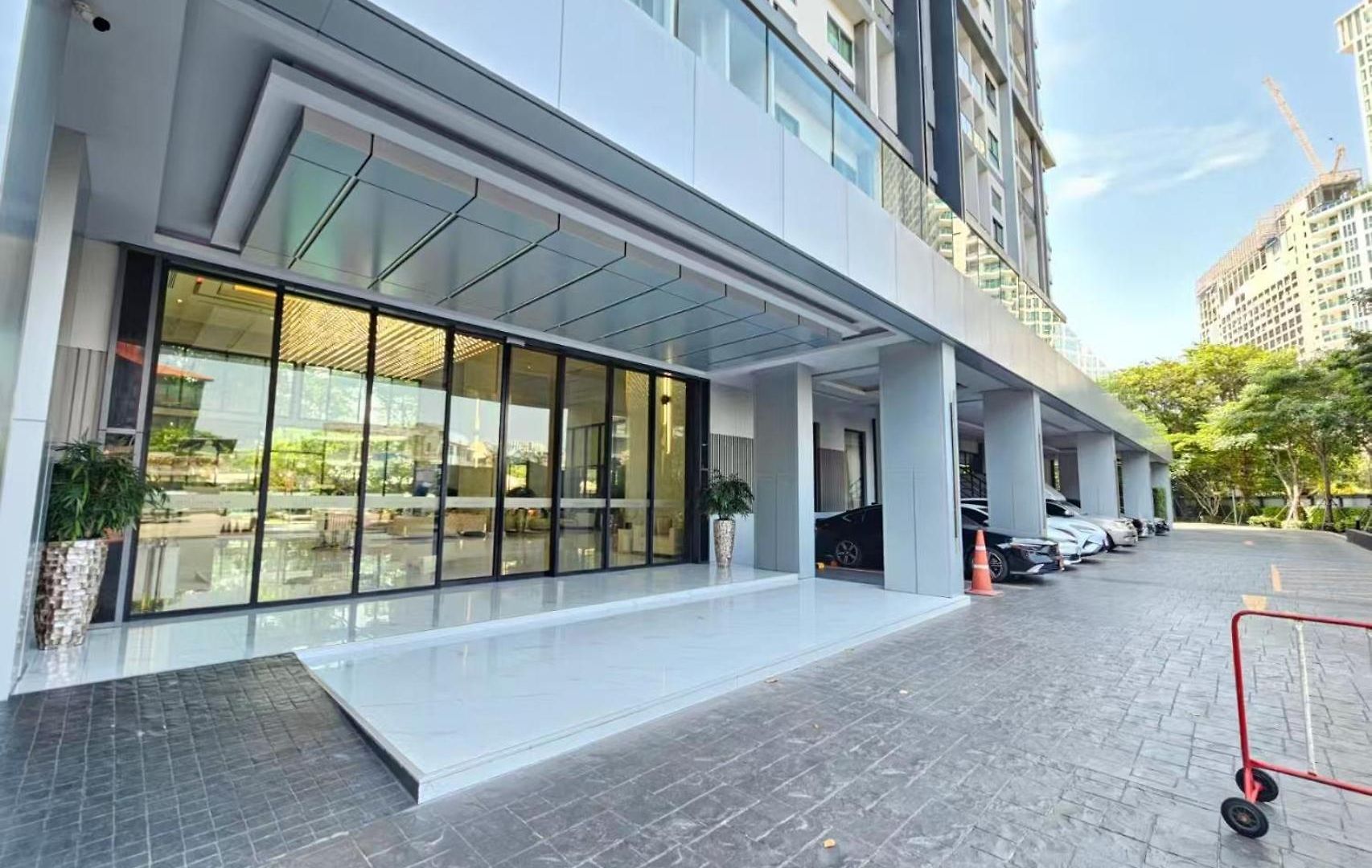 Apartment 市中心高端公寓arcadia Millennium Tower *