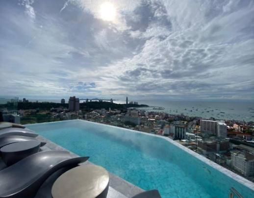 Arcadia Millennium Tower Apartment Pattaya