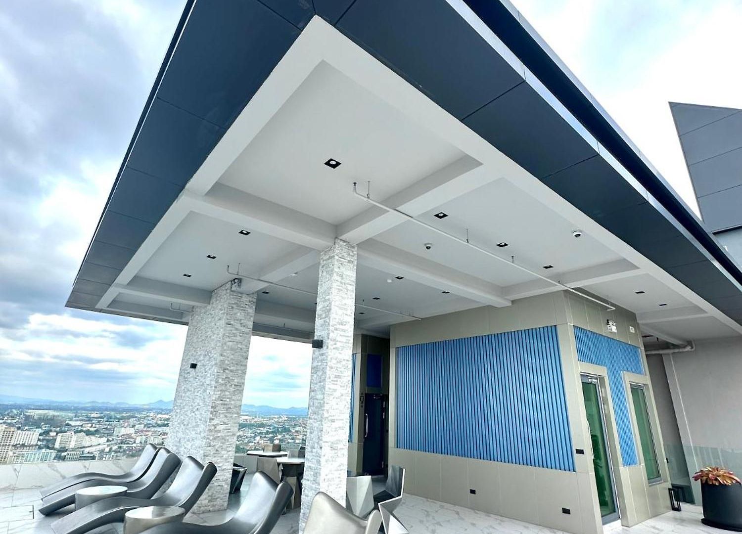 市中心高端公寓arcadia Millennium Tower Apartment Pattaya