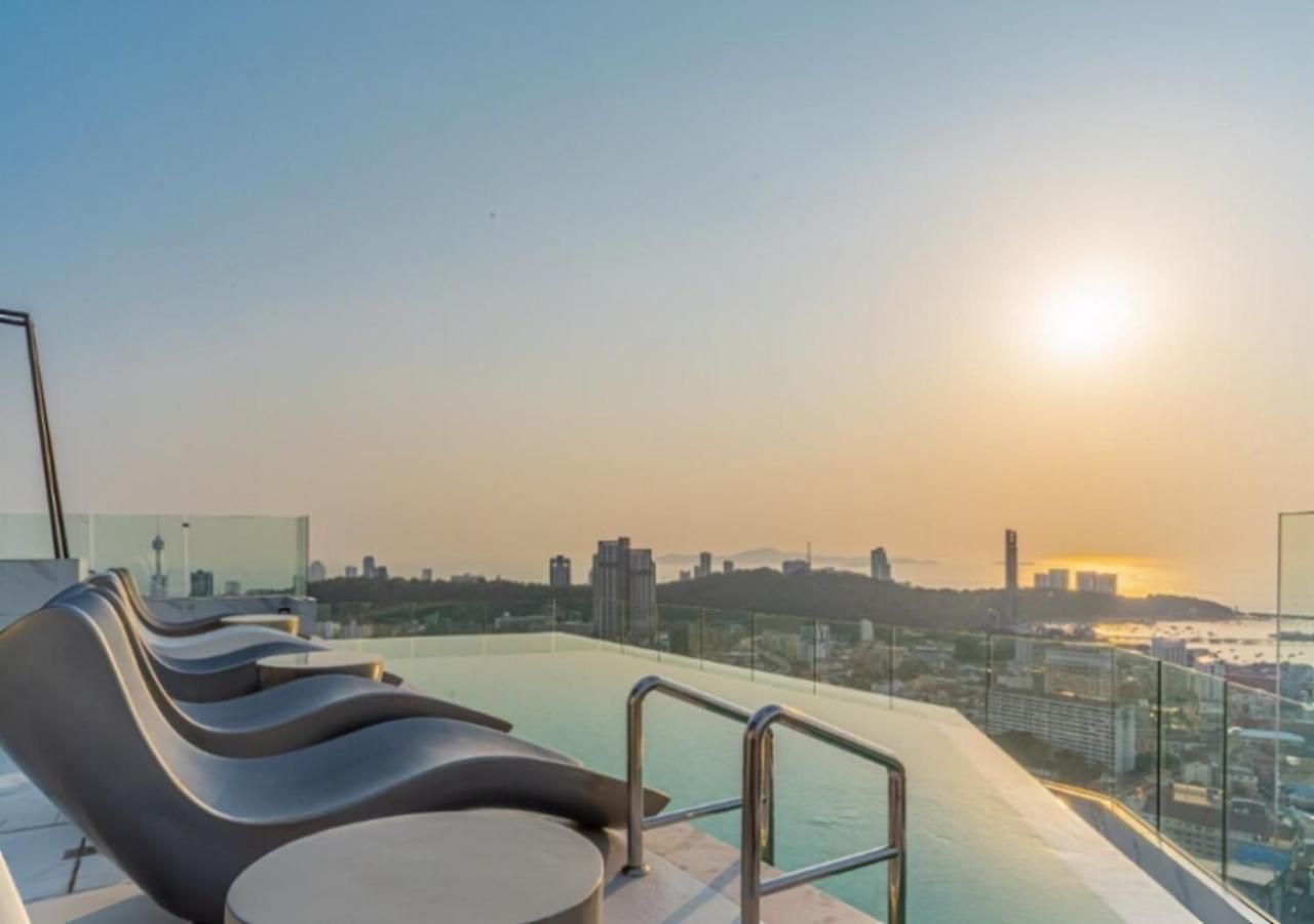 市中心高端公寓arcadia Millennium Tower Pattaya