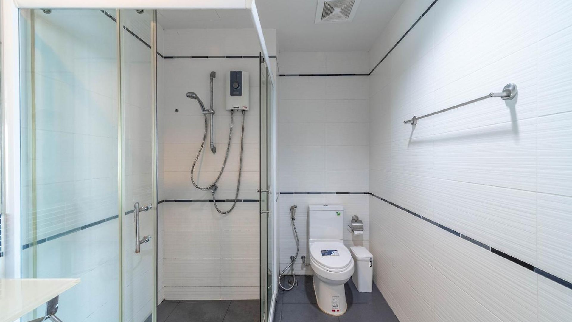 Muxa 市中心海景公寓 无边泳池近海滩 Apartment *