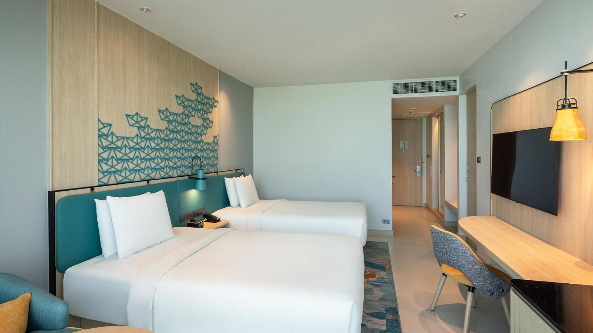 By Ihg Pattaya